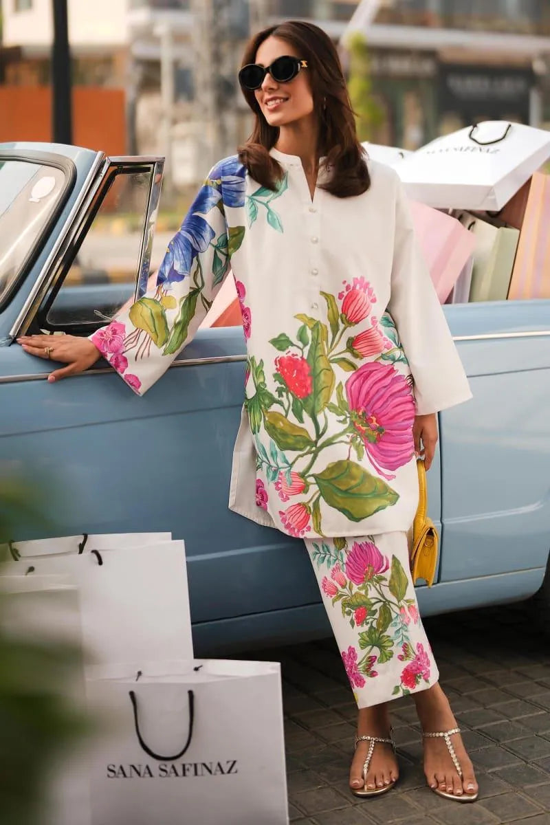 Women Georgette Printed Shirt &amp; Trouser